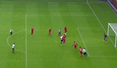 Newcastle SECOND GOAL poor marking