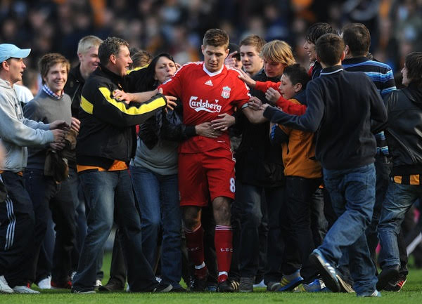 Steven Gerrard: Make Us Dream' – The Beez Review! – The Tomkins Times